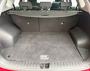 Used 2019 Hyundai Tucson Se Nav Fiery Red - Interior and Exterior details 12