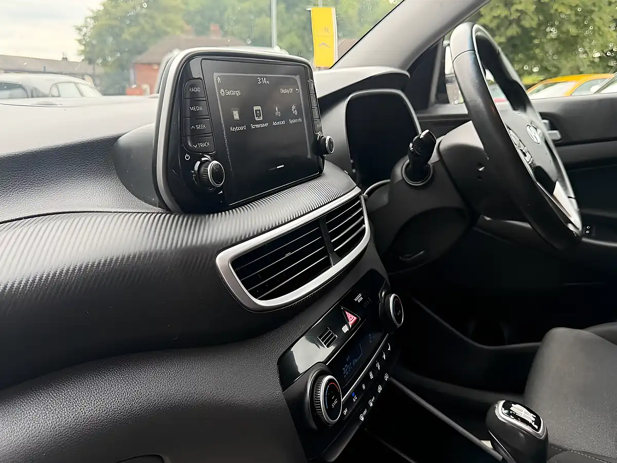 Used 2019 Hyundai Tucson Se Nav Grey - Interior and Exterior details 15