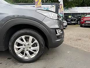 Used 2019 Hyundai Tucson Se Nav Grey - Interior and Exterior details 6