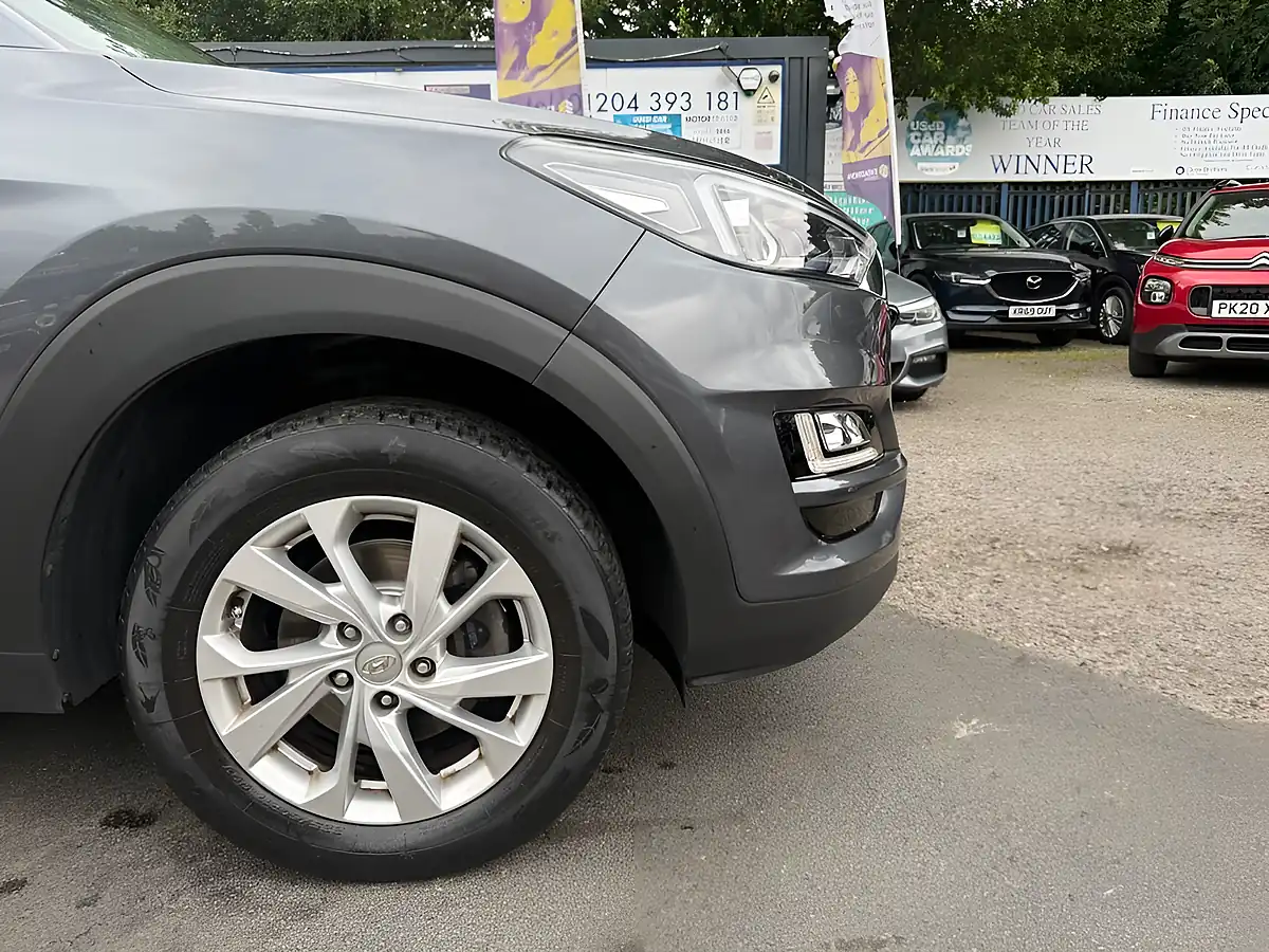 Used 2019 Hyundai Tucson Se Nav Grey - Interior and Exterior details 6