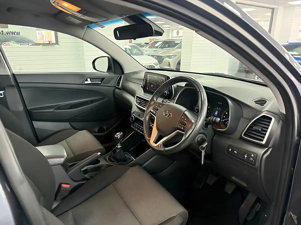 Used 2019 Hyundai Tucson Se Nav Grey - Interior and Exterior details 14