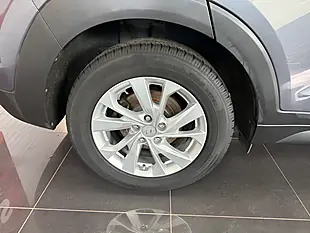 Used 2019 Hyundai Tucson Se Nav Grey - Interior and Exterior details 3