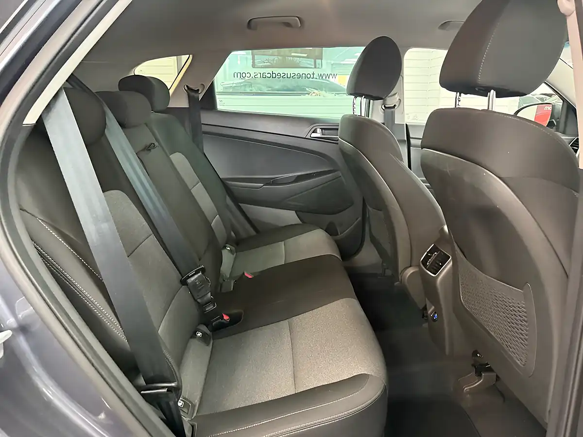 Used 2019 Hyundai Tucson Se Nav Grey - Interior and Exterior details 5