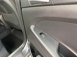Used 2019 Hyundai Tucson Se Nav Grey - Interior and Exterior details 6