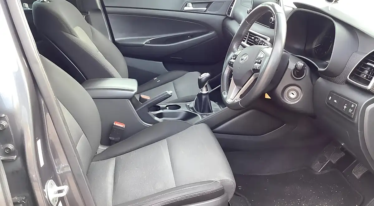 Used 2019 Hyundai Tucson Se Nav Grey - Interior and Exterior details 5