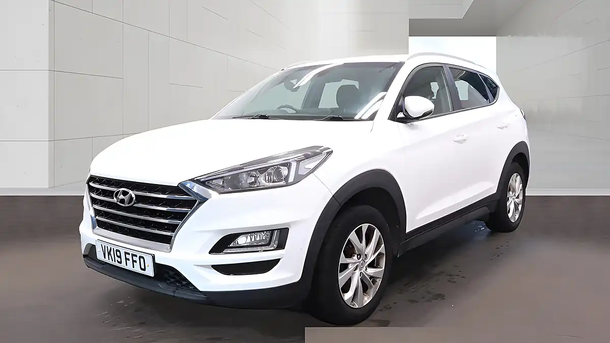 Used 2019 Hyundai Tucson Se Nav White - Interior and Exterior details 2