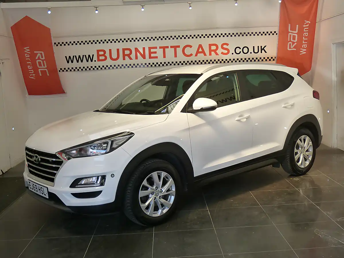 Used 2019 Hyundai Tucson Se Nav White - Front View