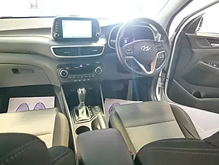 Used 2019 Hyundai Tucson Se Nav White - Interior and Exterior details 16
