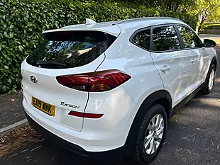 Used 2019 Hyundai Tucson Se Nav White - Interior and Exterior details 11