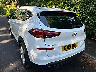 Used 2019 Hyundai Tucson Se Nav White - Interior and Exterior details 4