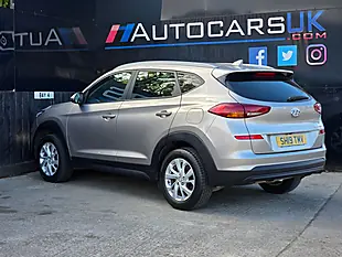 Used 2019 Hyundai Tucson Se Nav White - Interior and Exterior details 7