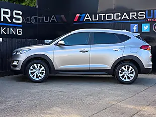 Used 2019 Hyundai Tucson Se Nav White - Interior and Exterior details 8