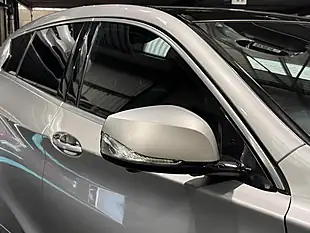 Used 2019 Infiniti Q30 Luxe Tech Silver - Interior and Exterior details 11