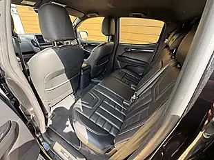 Used 2019 Isuzu D-Max Blade Black - Interior and Exterior details 20