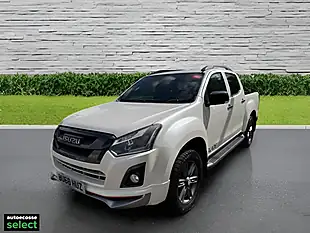 Used 2019 Isuzu D-Max Blade White - Interior and Exterior details 16