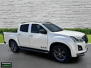 Used 2019 Isuzu D-Max Blade White - Interior and Exterior details 2