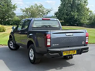 Used 2019 Isuzu D-Max Eiger Grey - Interior and Exterior details 5