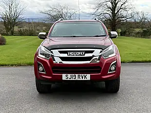 Used 2019 Isuzu D-Max Utah Double Cab Red - Interior and Exterior details 3