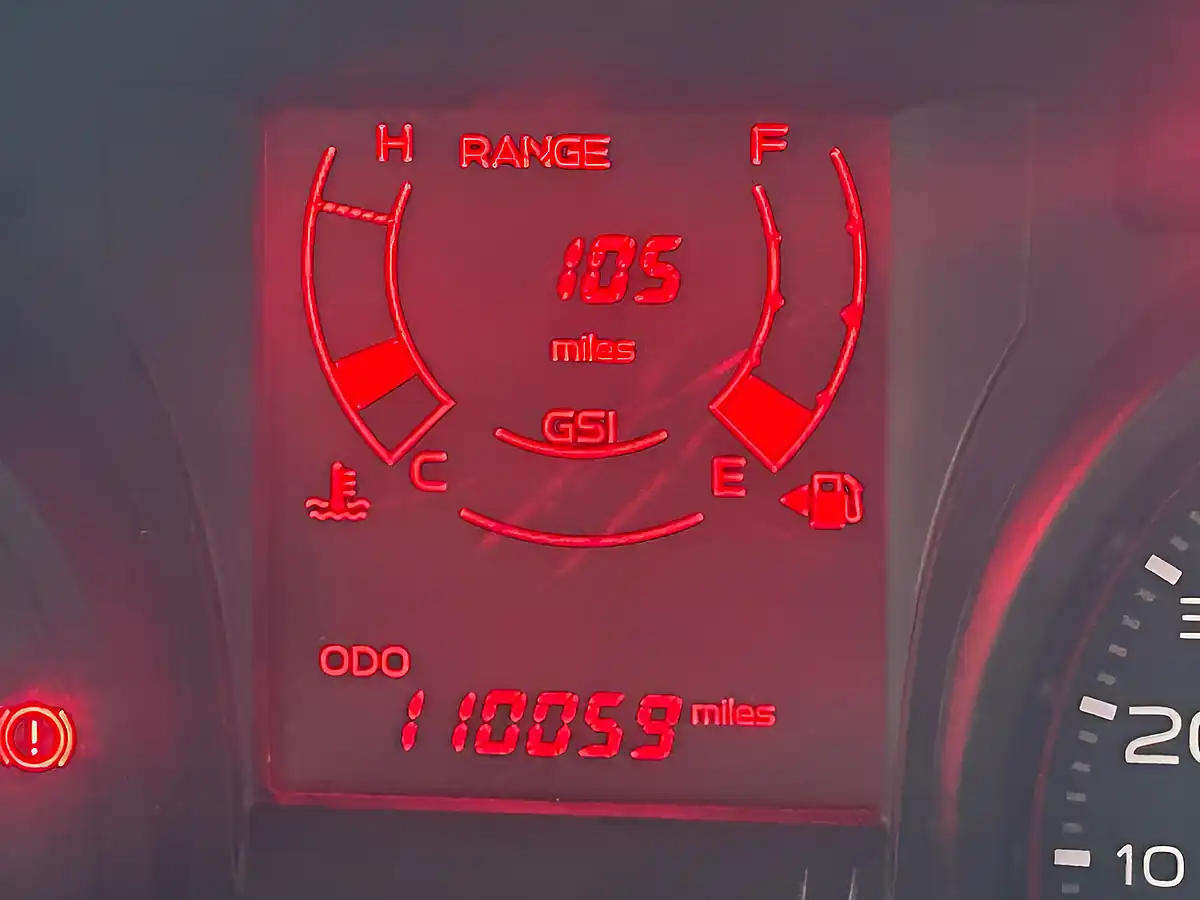 Used 2019 Isuzu D-Max Utility Blue - Interior and Exterior details 16
