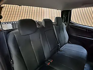Used 2019 Isuzu D-Max Workman+ Splash White - Interior and Exterior details 11