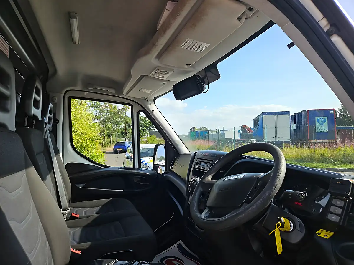 Used 2019 Iveco Daily 35S 3520 (business) White - Interior and Exterior details 11
