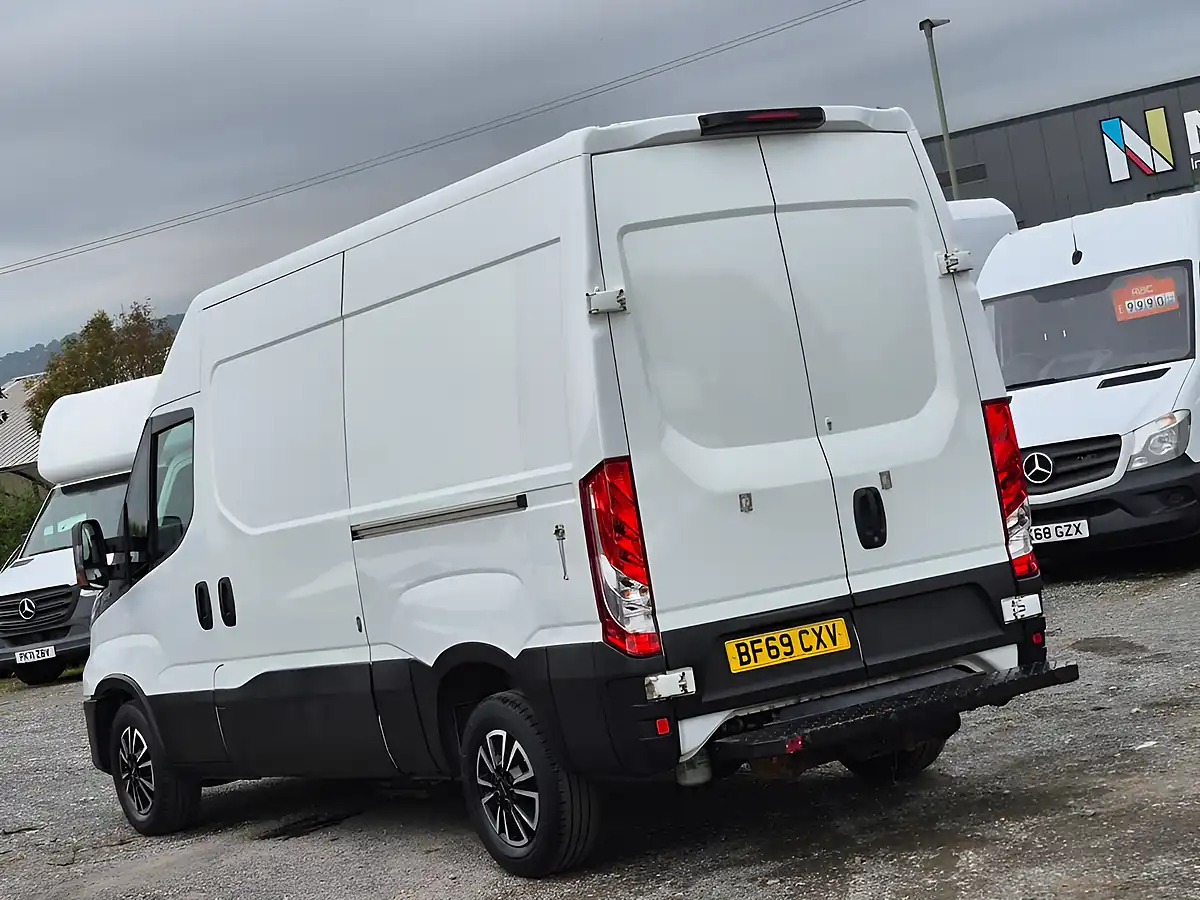 Used 2019 Iveco Daily 35S 3520 Mwb High Roof White - Interior and Exterior details 6