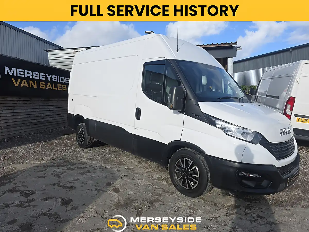 Used 2019 Iveco Daily 35S 3520 Panel Van White - Front View