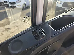 Used 2019 Iveco Daily 35S 3520 Panel Van White - Interior and Exterior details 19