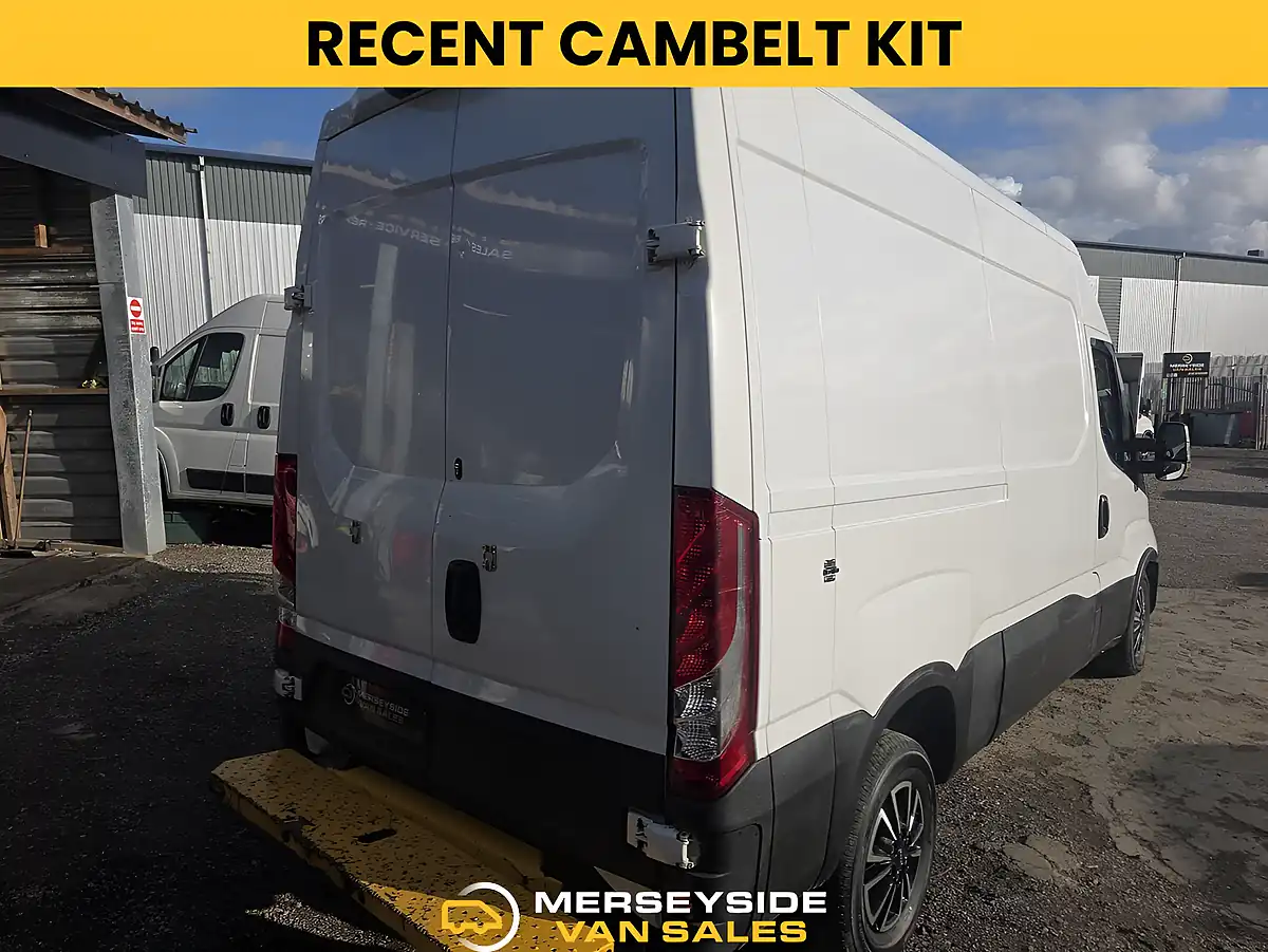 Used 2019 Iveco Daily 35S 3520 Panel Van White - Interior and Exterior details 2