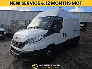Used 2019 Iveco Daily 35S 3520 Panel Van White - Interior and Exterior details 4
