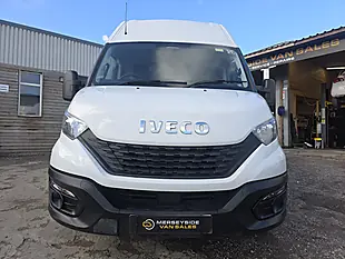 Used 2019 Iveco Daily 35S 3520 Panel Van White - Interior and Exterior details 5