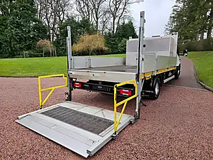 Used 2019 Iveco Daily 70C18D Dropside White - Interior and Exterior details 18