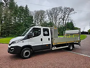 Used 2019 Iveco Daily 70C18D Dropside White - Interior and Exterior details 7