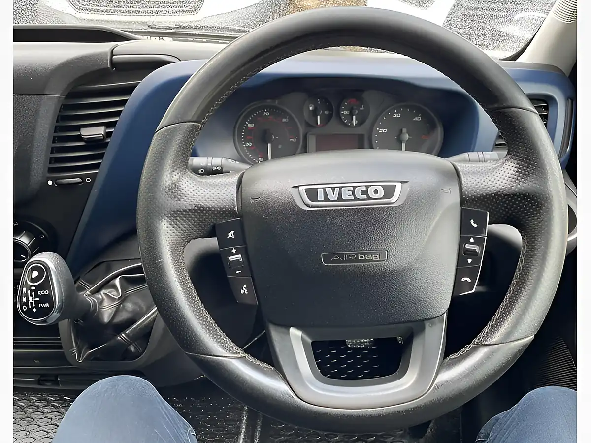 Used 2019 Iveco Daily Business 35S 3520 White - Interior and Exterior details 17