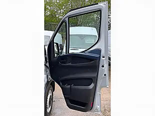 Used 2019 Iveco Daily Business 35S 3520 White - Interior and Exterior details 19
