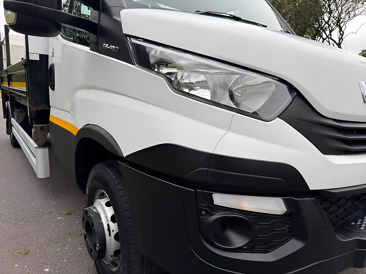 Used 2019 Iveco Daily Dropside / Tipper White - Interior and Exterior details 16