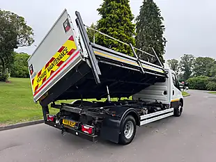 Used 2019 Iveco Daily Dropside / Tipper White - Interior and Exterior details 3