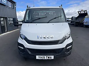 Used 2019 Iveco Daily Dropside White - Interior and Exterior details 3