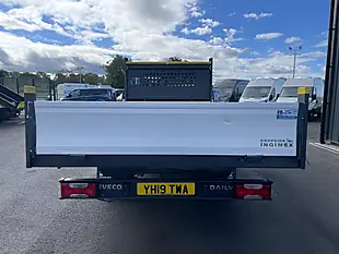 Used 2019 Iveco Daily Dropside White - Interior and Exterior details 6