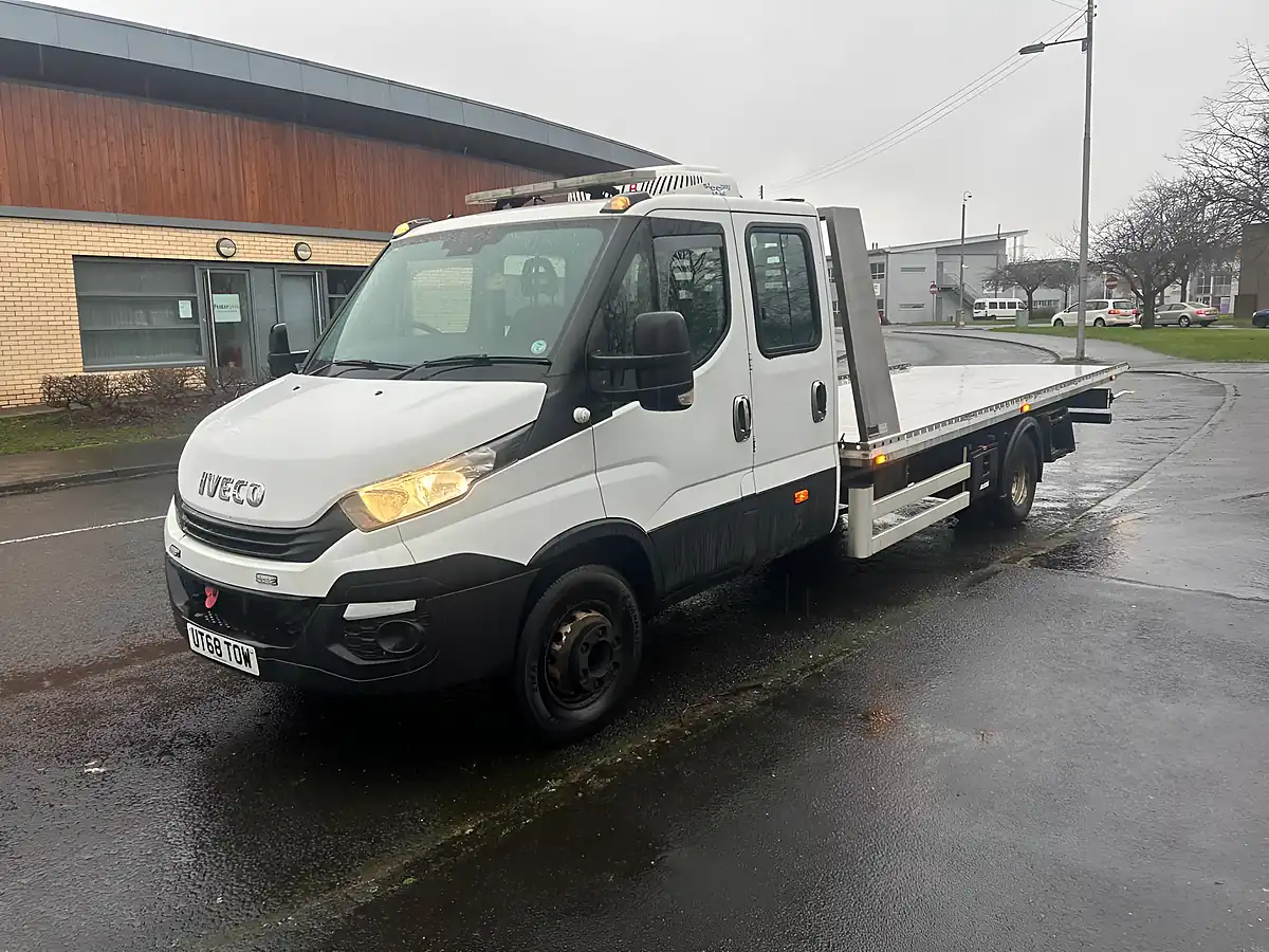 Used 2019 Iveco Daily White - Front View