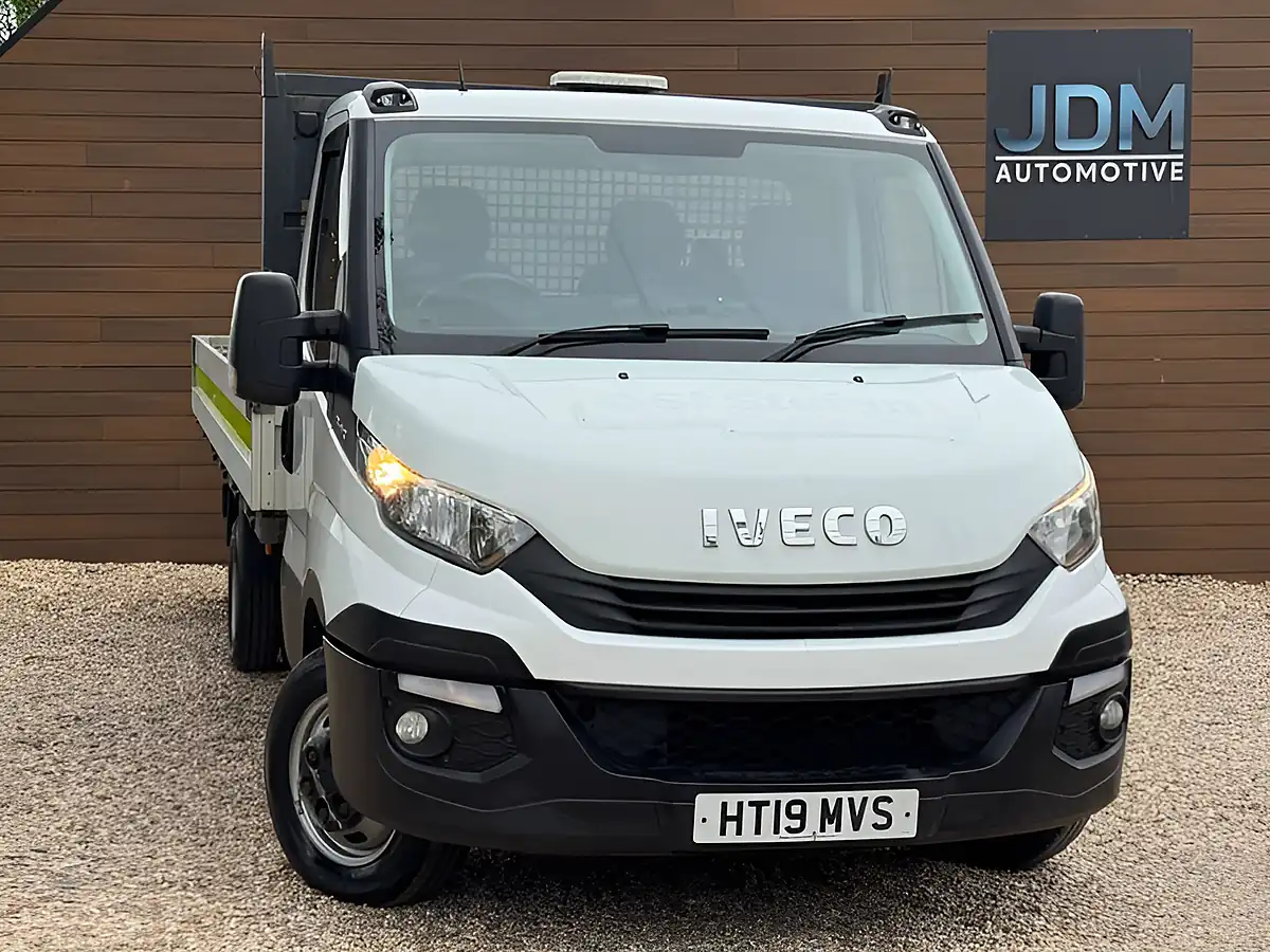 Used 2019 Iveco Daily Xl Dropside-Twin Rear Wheel White - Front View