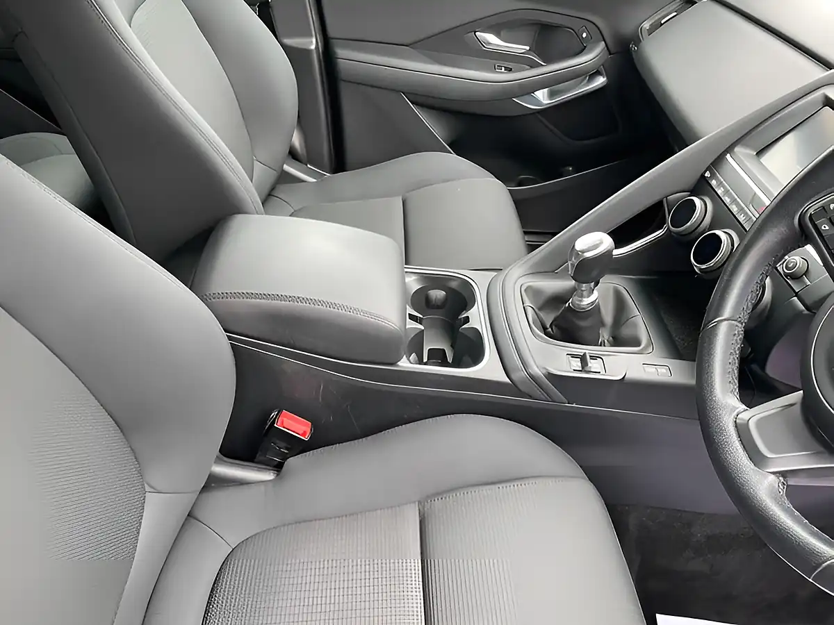 Used 2019 Jaguar E-Pace Black - Interior and Exterior details 11