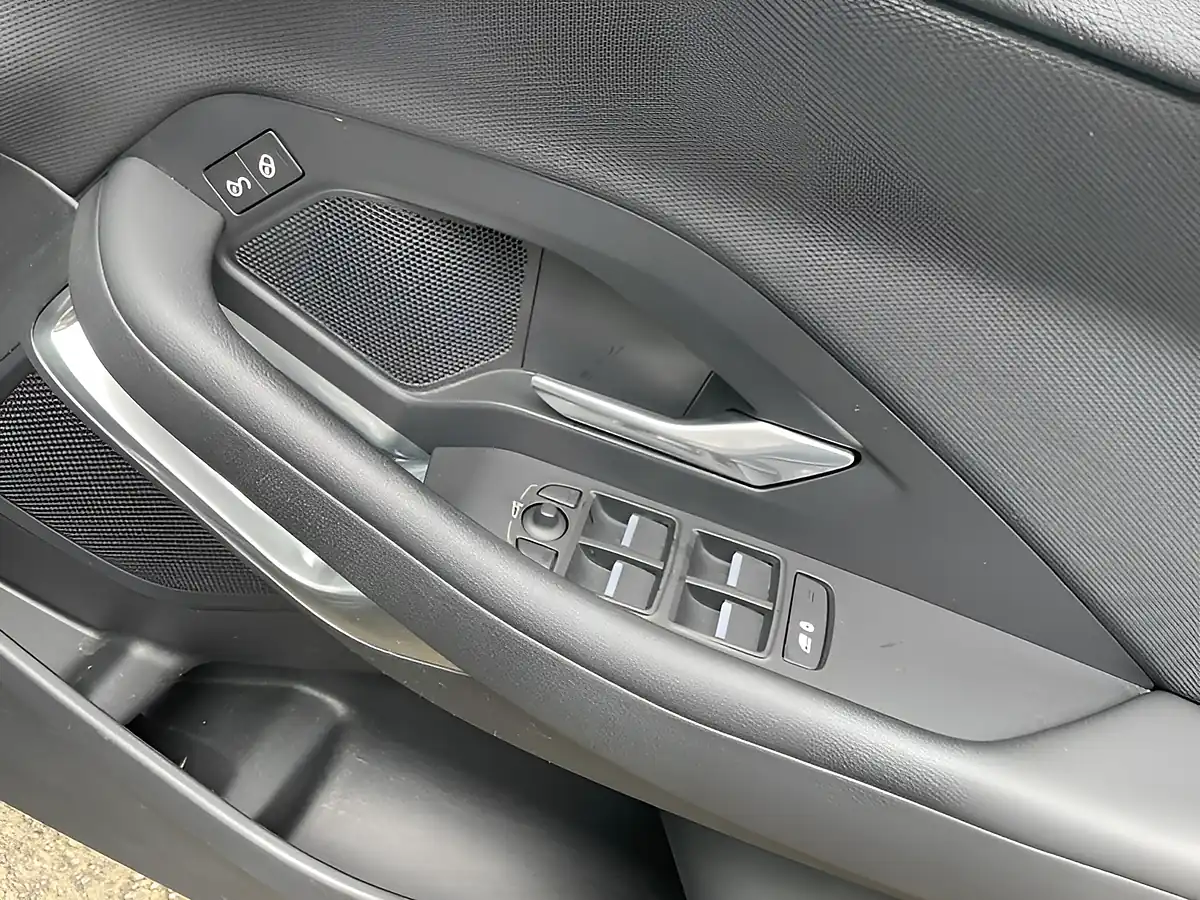 Used 2019 Jaguar E-Pace Black - Interior and Exterior details 13
