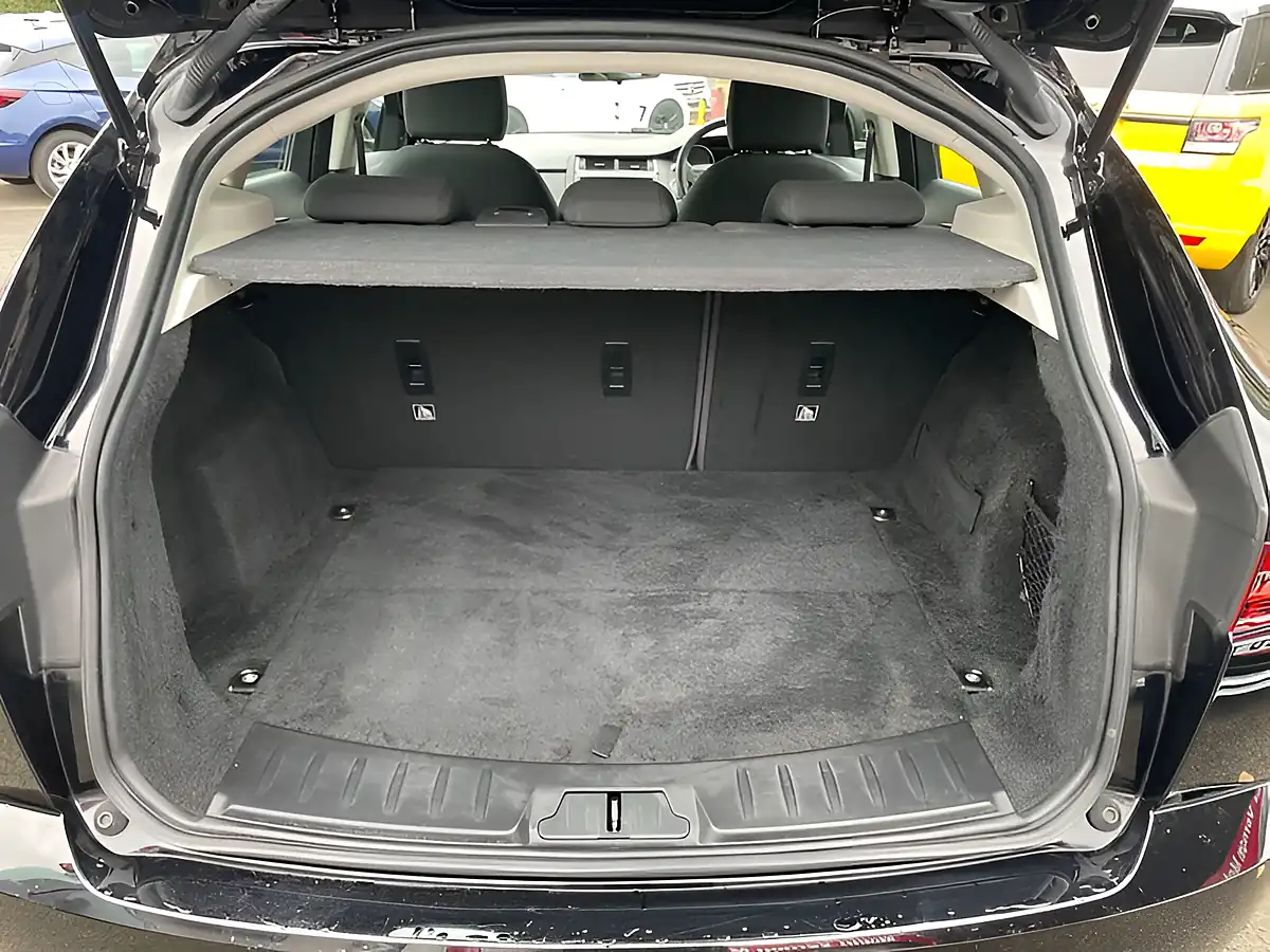 Used 2019 Jaguar E-Pace Black - Interior and Exterior details 18