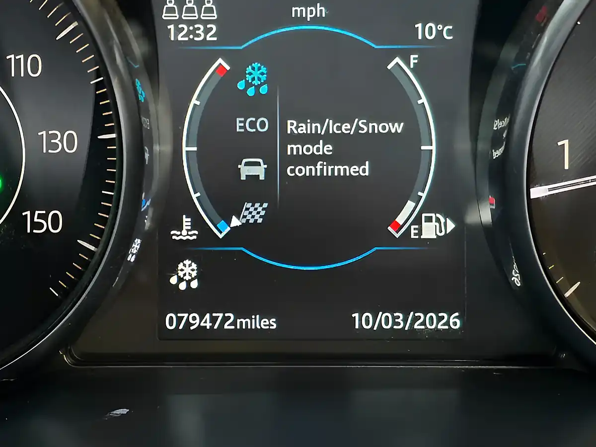 Used 2019 Jaguar E-Pace Black - Interior and Exterior details 19