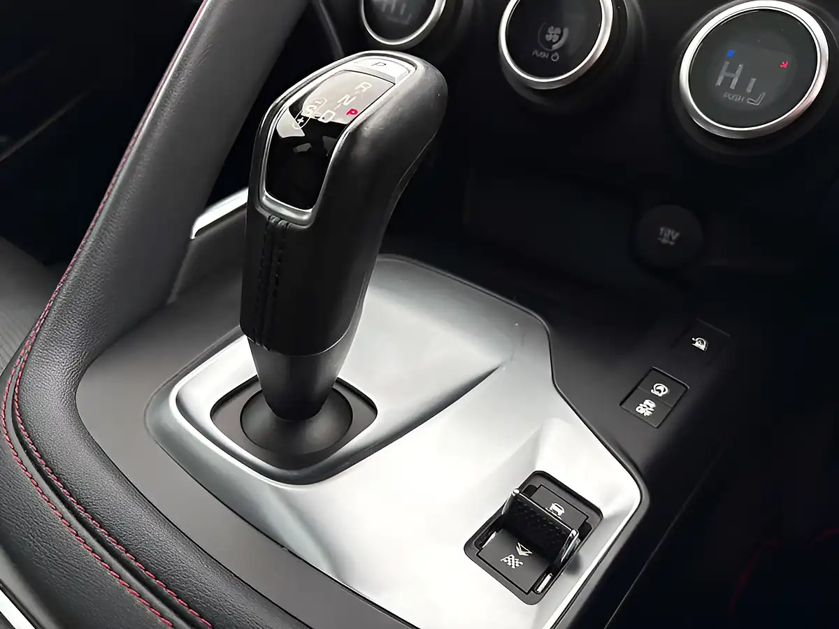 Used 2019 Jaguar E-Pace Chequered Flag Photon Red - Interior and Exterior details 16