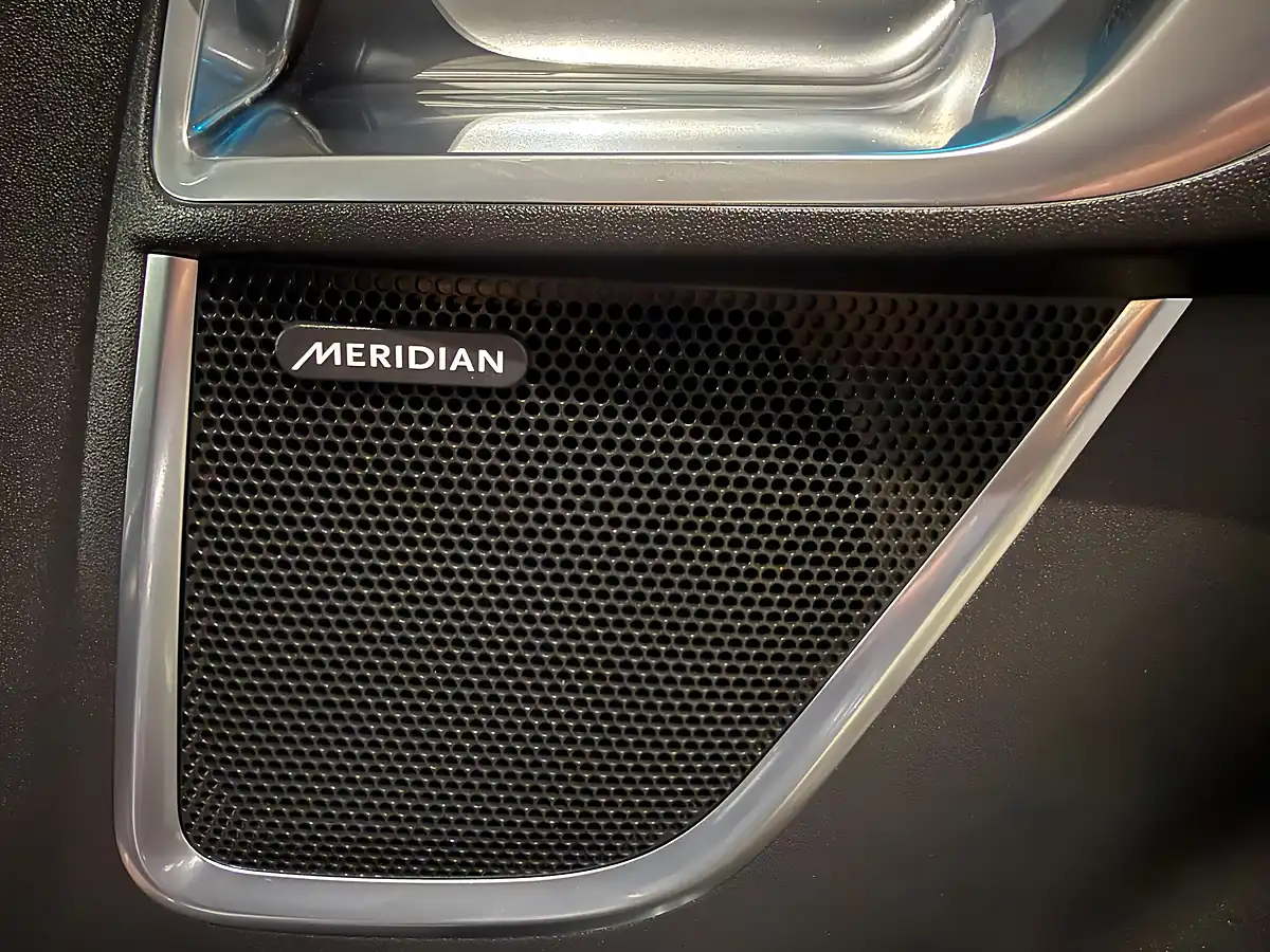 Used 2019 Jaguar E-Pace Hse Black - Interior and Exterior details 14