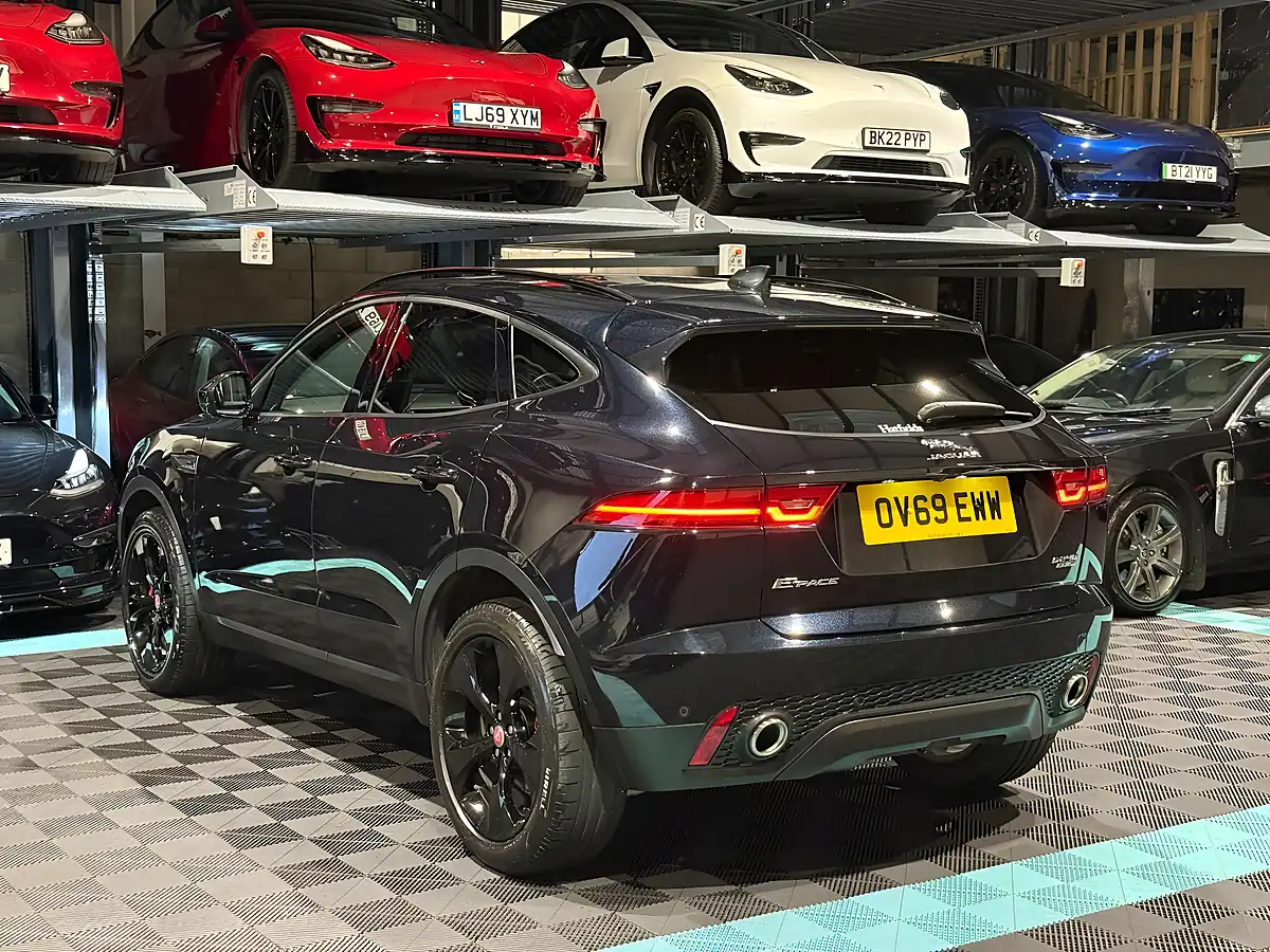 Used 2019 Jaguar E-Pace Hse Black - Interior and Exterior details 7