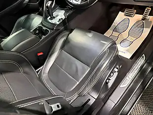 Used 2019 Jaguar E-Pace R-Dynamic Hse Black - Interior and Exterior details 13