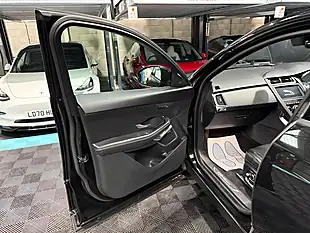 Used 2019 Jaguar E-Pace R-Dynamic Hse Black - Interior and Exterior details 16